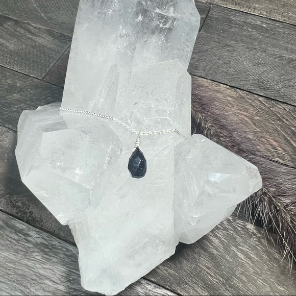 Blue Sandstone Sterling Silver Necklace - Picture 5 of 9